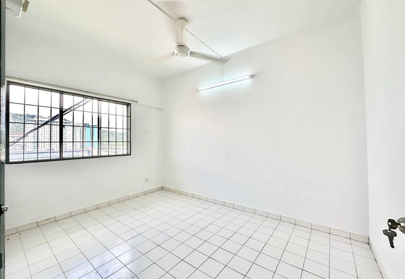 Taman Connaught (Sri Cendekia)