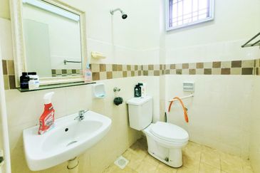 Seksyen 11, Kota Damansara