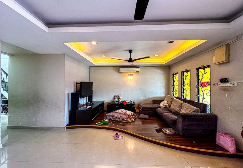 Taman Taynton (Taynton View)