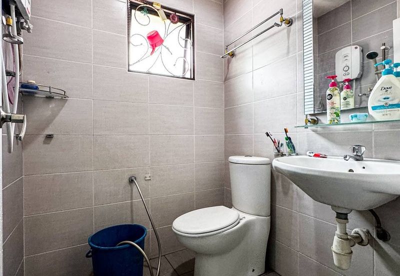 Taman Taynton (Taynton View)