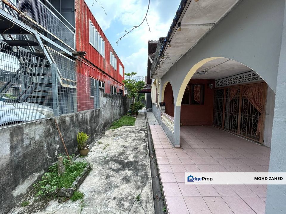 JUST RENEW TO 2132 A Bungalow Taman Sri Delima Kepong For Sale, Kuala Lumpur, Kepong