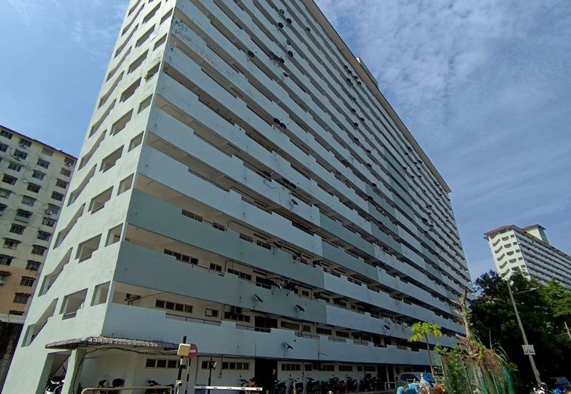 Taman Cahaya, Ampang