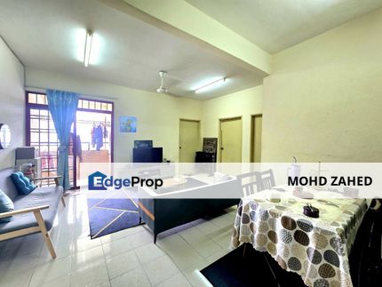 Huge unit in Dato Ahmad Razali Area Pangsapuri Permai Putera Ampang for Sale, Selangor, Ampang