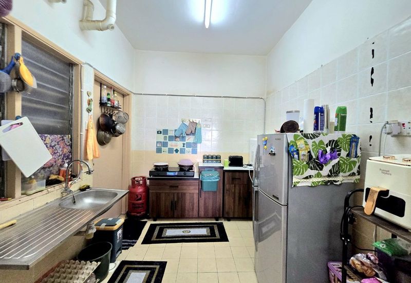 Pangsapuri Permai Putera