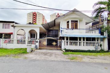 Kampung Ampang Campuran