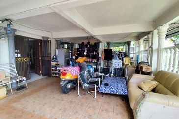 Kampung Ampang Campuran