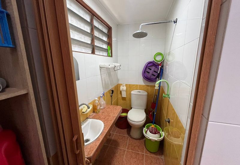 Seksyen 11, Kota Damansara