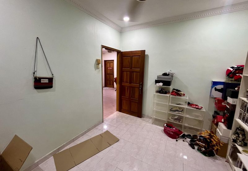 Taman Desa Keramat AU2