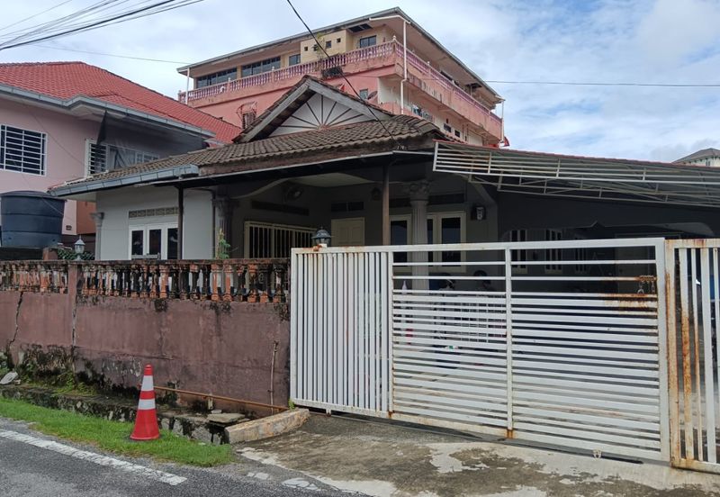 Kampung Dato Mufti Shuib