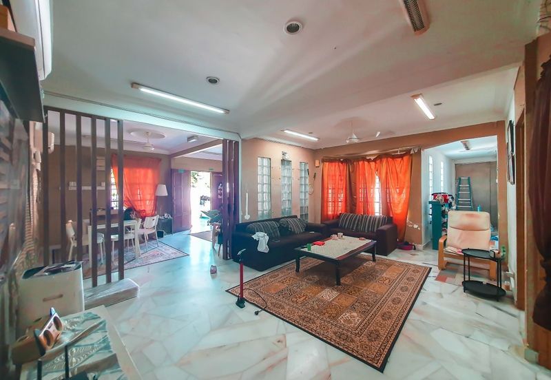 Bolton Industrial Park