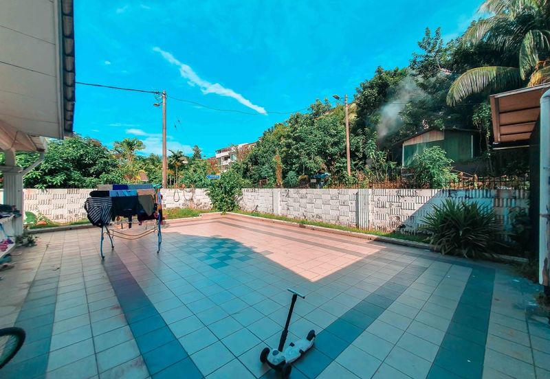 Bolton Industrial Park