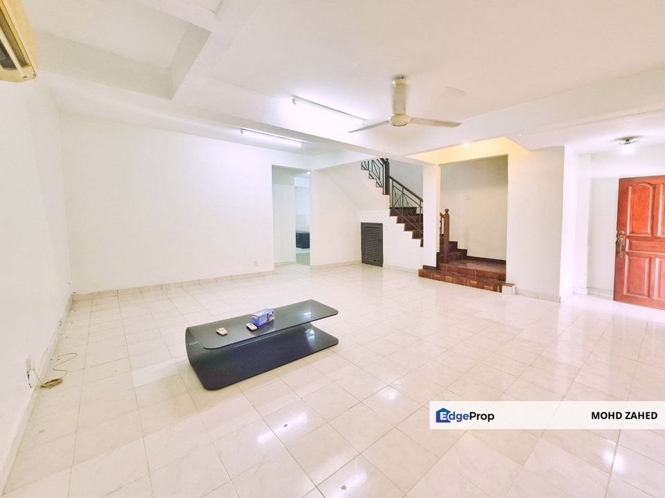 Seksyen 7 kota damansara Petaling Jaya Double Storey for Sale untuk jual, Selangor, Kota Damansara