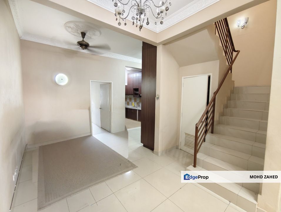 LOW DEPO 1K FULL LOAN Taman Villa Seksyen 3 Bandar Teknologi Kajang Semenyih Double Storey for Sale untuk jual, Selangor, Semenyih