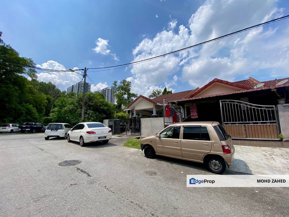 NON BUMI Taman Dato Demang Bandar Putra permai Seri kembangan double storey for sale untuk dijual, Selangor, Seri Kembangan