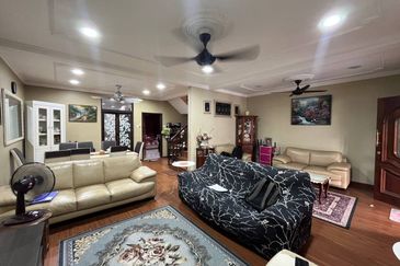 Seksyen 11, Kota Damansara