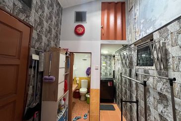 Seksyen 11, Kota Damansara