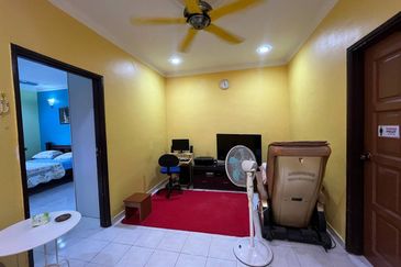 Seksyen 11, Kota Damansara