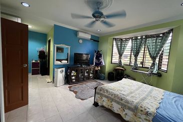 Seksyen 11, Kota Damansara