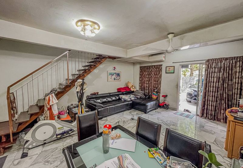 Taman Sri Subang PJS 10