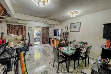 Taman Sri Subang PJS 10