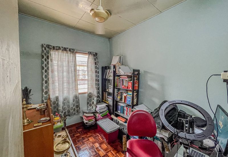 Taman Sri Subang PJS 10