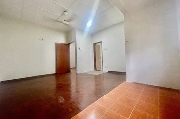 Jalan Serdang Raya 6/4