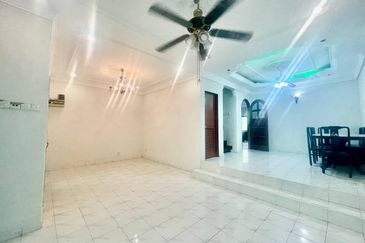 Jalan Serdang Raya 6/4