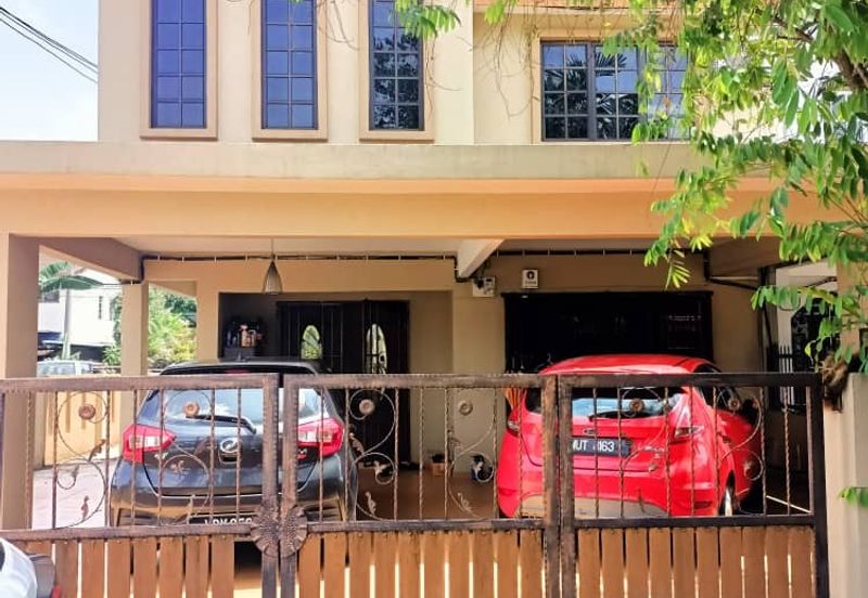 Taman Lembah Keramat AU5