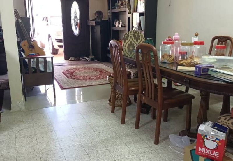 Taman Lembah Keramat AU5