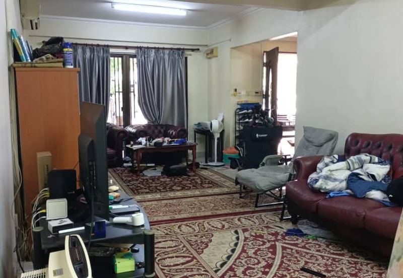 Taman Lembah Keramat AU5