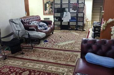 Taman Lembah Keramat AU5