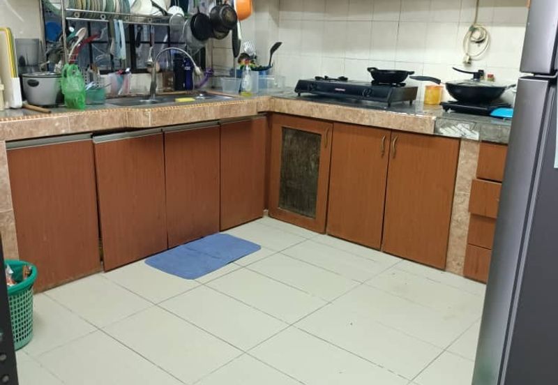 Taman Lembah Keramat AU5