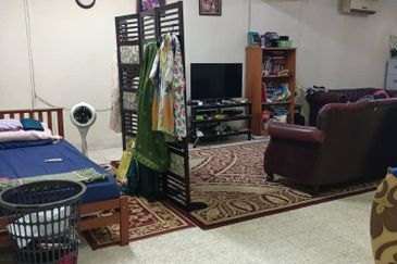 Taman Lembah Keramat AU5