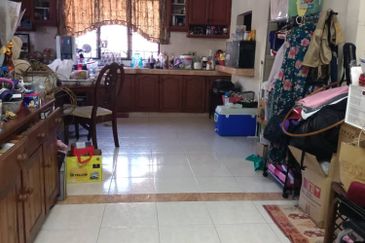 Taman Lembah Keramat AU5