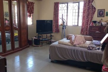 Taman Lembah Keramat AU5