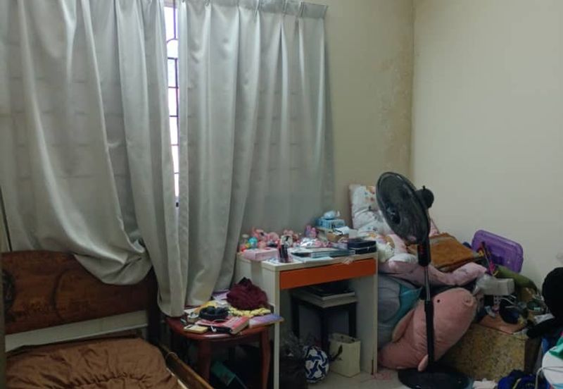 Taman Lembah Keramat AU5