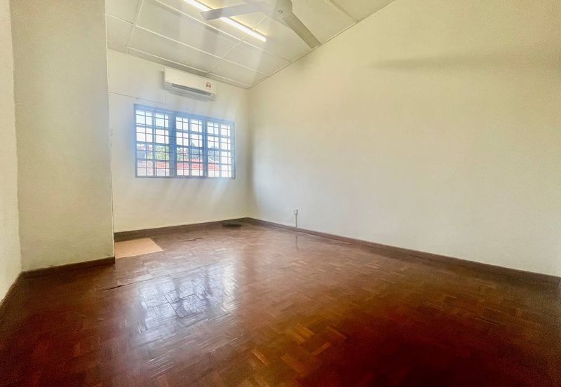 Jalan Serdang Raya 6/4