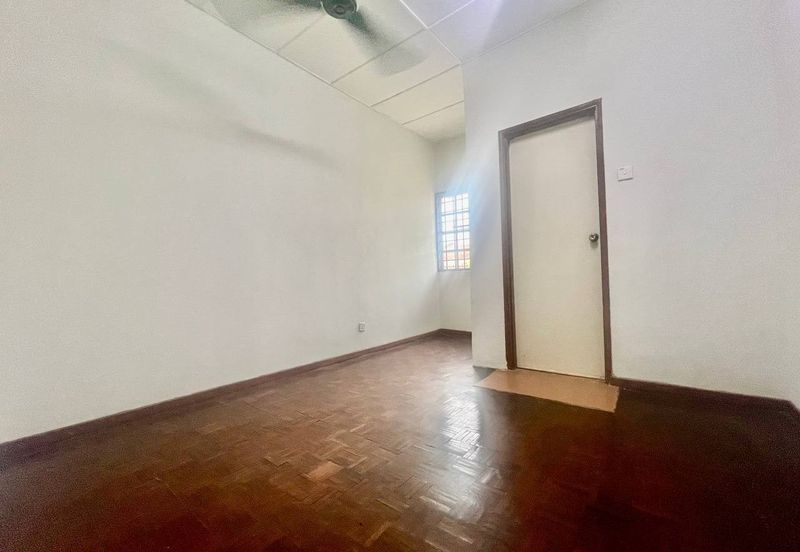 Jalan Serdang Raya 6/4