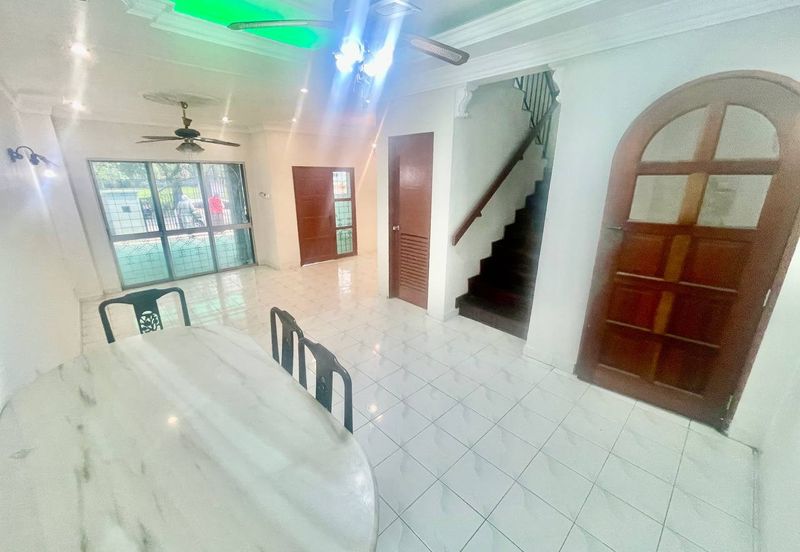 Jalan Serdang Raya 6/4