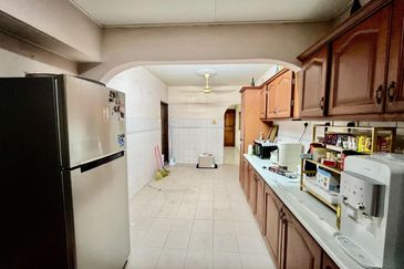 Taman Desa Keramat AU2