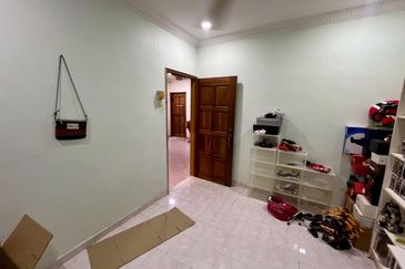 Taman Desa Keramat AU2