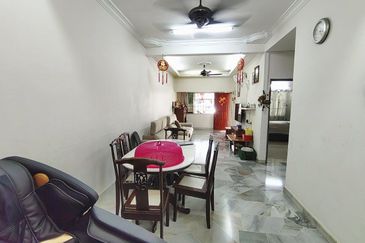 Taman Kinrara Seksyen 1