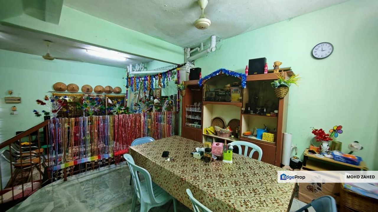 Taman Putra Indah Serdang Raya Seri Kembangan Double Storey Non Bumi Lot For Sale untuk dijual, Selangor, Seri Kembangan