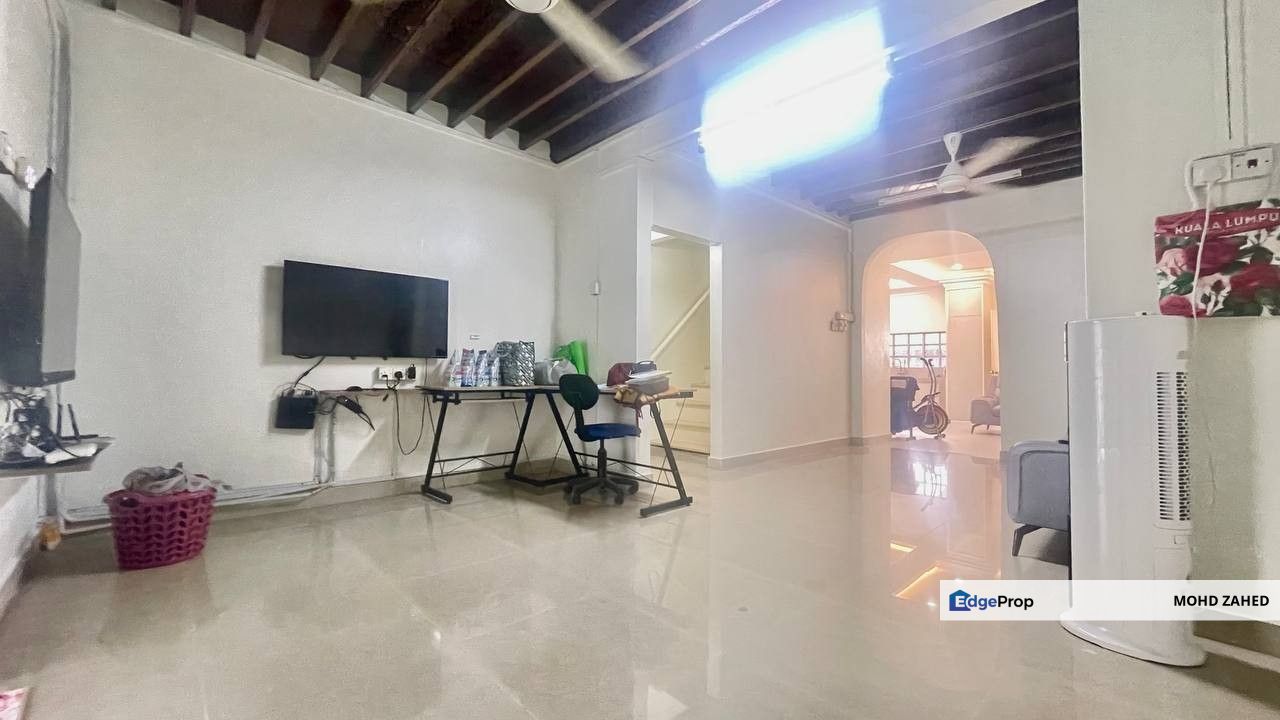 LIMITED AVAILABILITY UNIT Seksyen 1A Petaling Jaya near Jalan Templer Double Storey for Sale untuk dijual, Selangor, Petaling Jaya