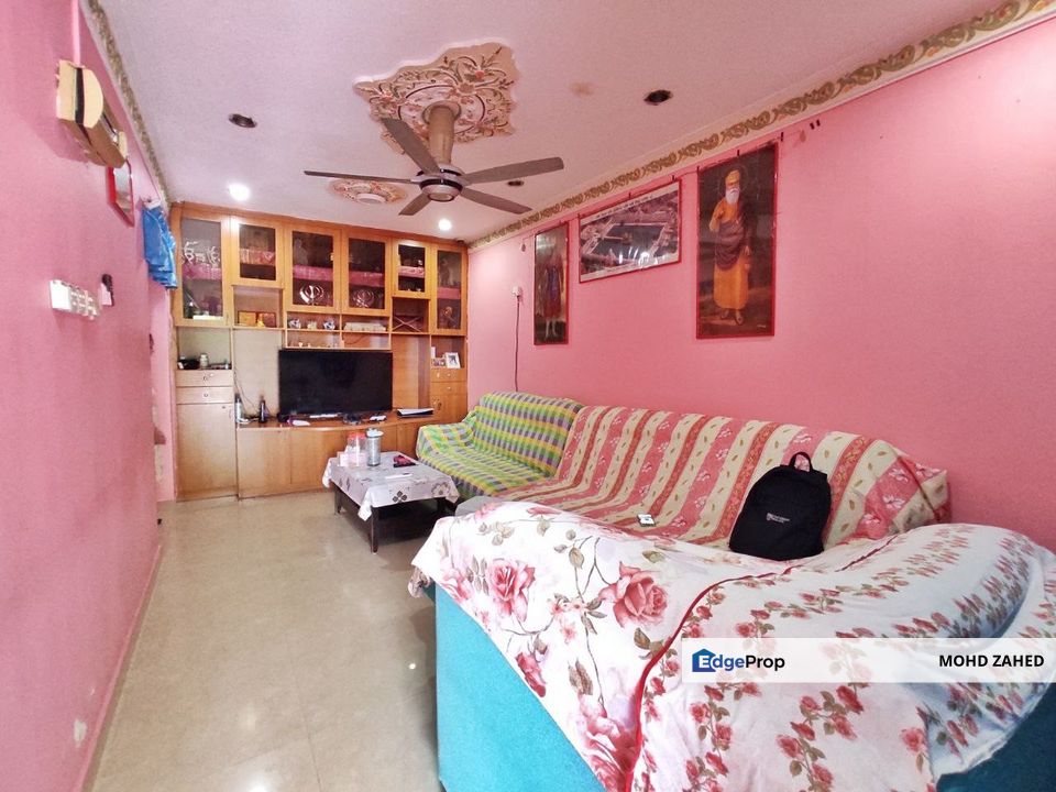 FACING OPEN TO SURAU Taman Sri Serdang Seri Kembangan Single Storey for Sale untuk dijual, Selangor, Seri Kembangan