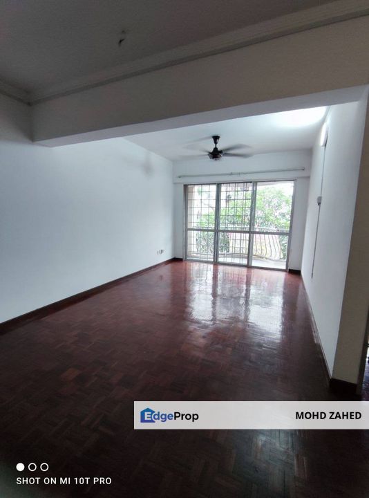 LEVEL 1 Bella Vista Condominium Taman Cahaya Ampang for Sale untuk jual, Selangor, Ampang
