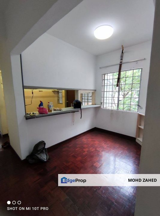 LEVEL 1 Bella Vista Condominium Taman Cahaya Ampang for Sale untuk jual, Selangor, Ampang
