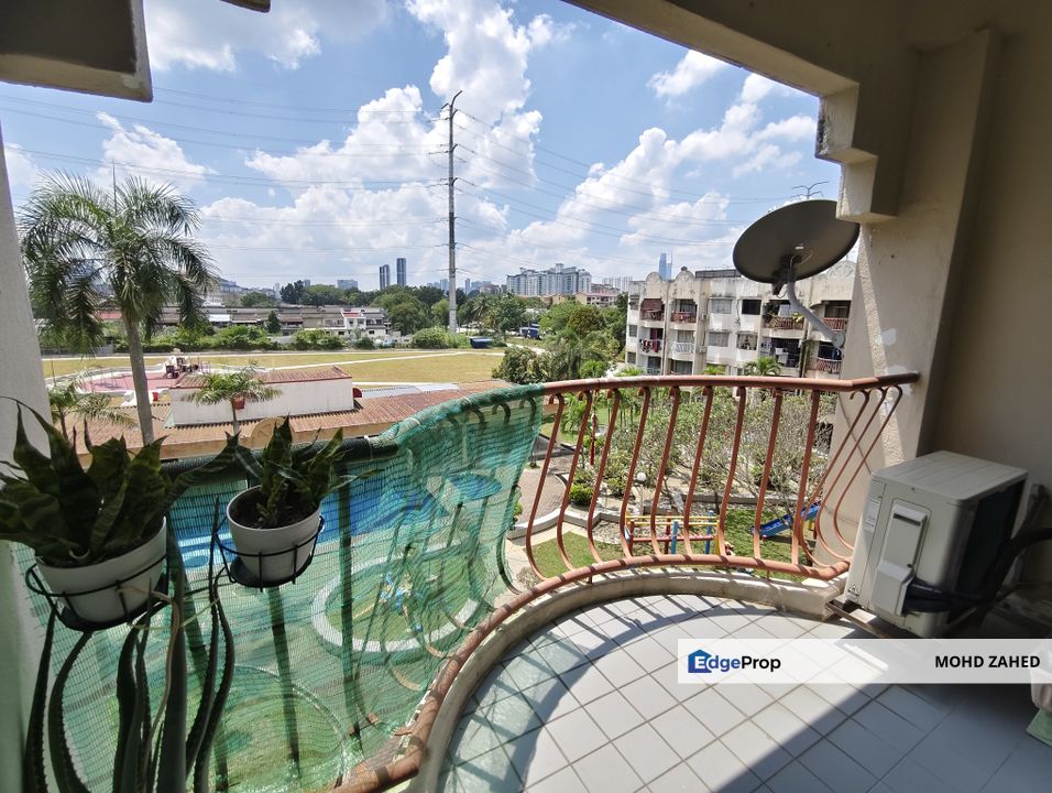 SPACIOUS KITCHEN AREA Bella Vista Condominium Taman Cahaya Ampang for Sale untuk dijual, Selangor, Ampang