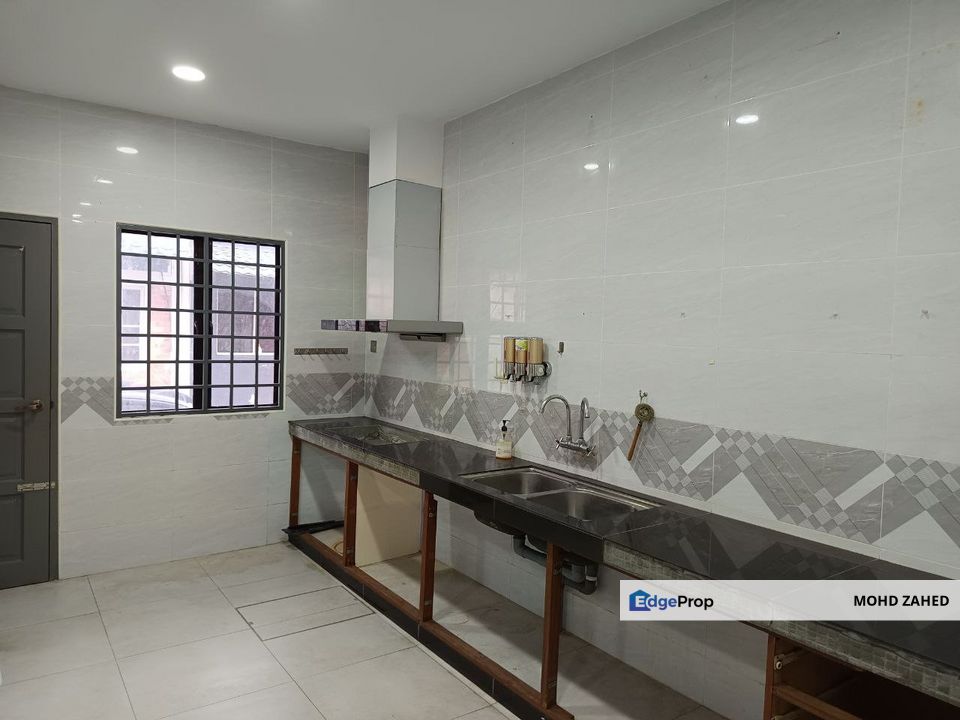 FACING OPEN TO PLAYGROUND Taman Maluri Kampung Pandan Cheras KL Double Storey for Sale untuk jual, Kuala Lumpur, Cheras