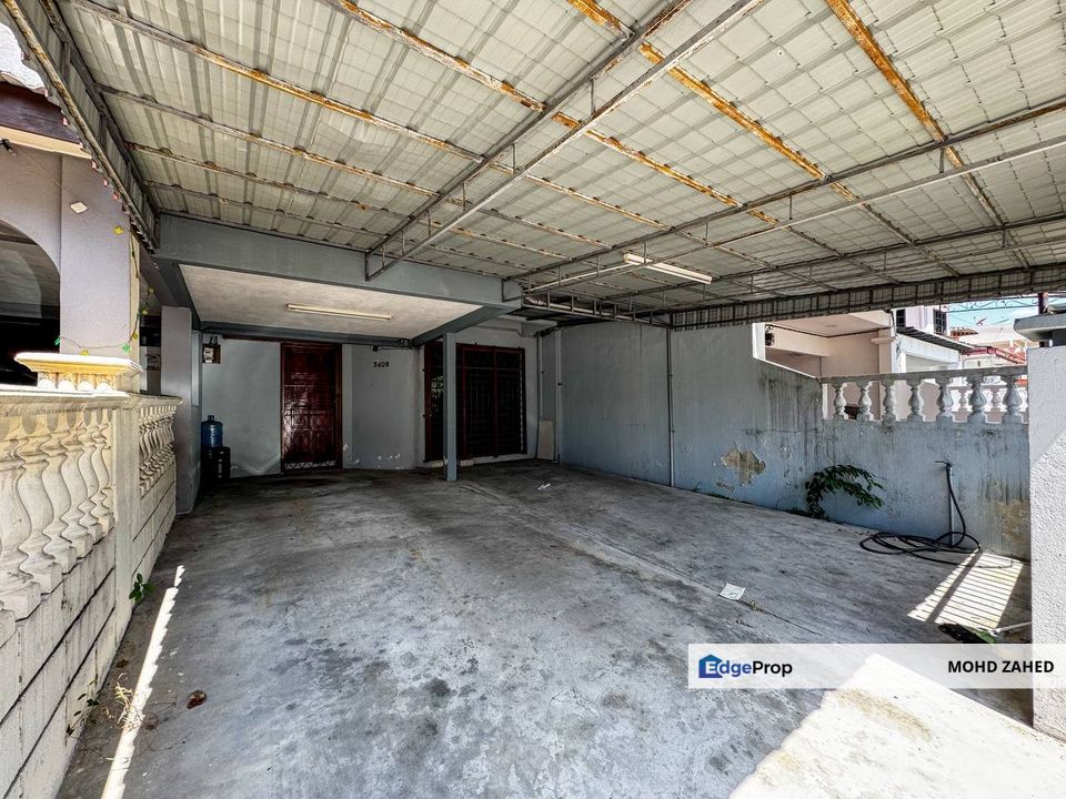 EXTENDED KITCHEN 20x70 Taman Sri Serdang Seri Kembangan Double Storey for Sale untuk jual, Selangor, Seri Kembangan